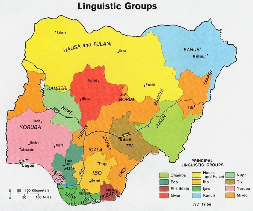 kaart van nigerië wat etniese groepe